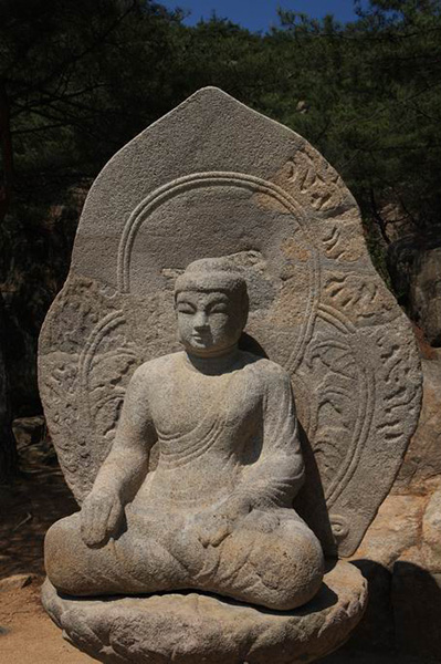 석조여래좌상 보수 후 상태 이미지